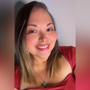 Meet your Posher, Veronica